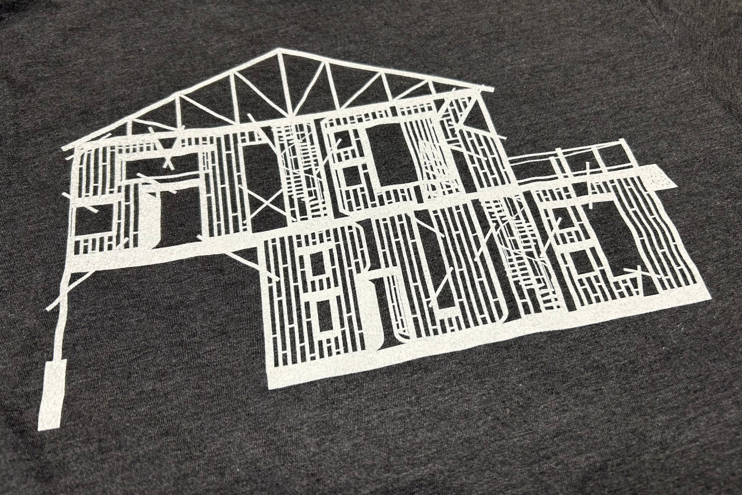 Camiseta para hombre - Alcachofa - Logotipo desgastado de Perkins Builder Brothers